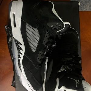 Jordan Oreo 5 worn once. Original 5 2013 release!